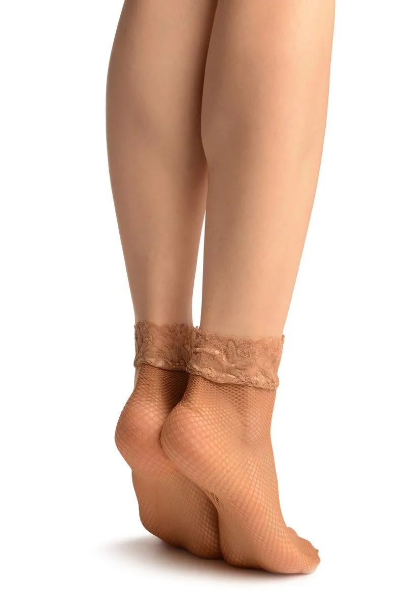 Beige Fishnet Comfort Top Ankle High Socks