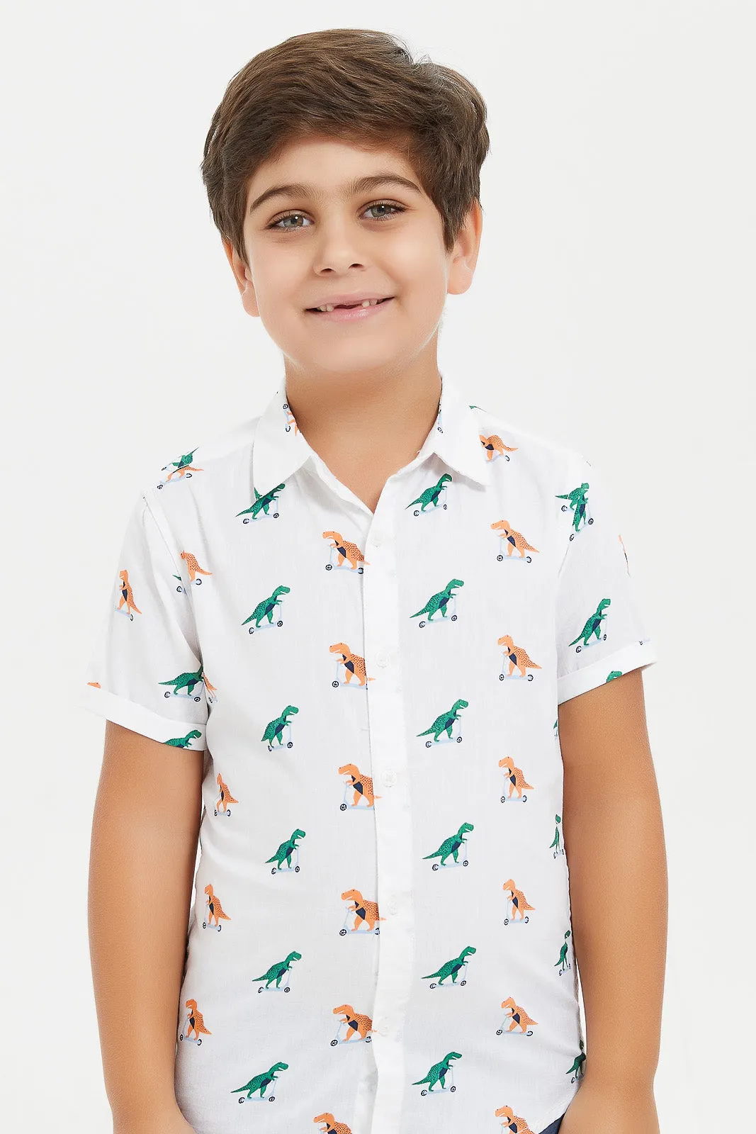 Boys White Printed Shirt And T-Shirt Set (2 Piece)