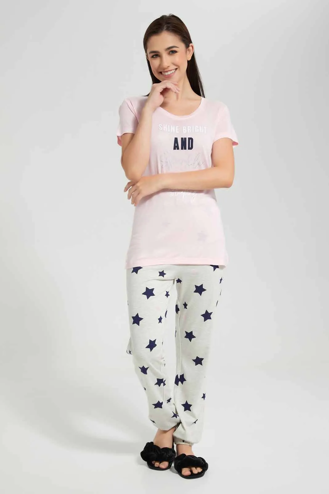 Pink And White Printed Pyjama Set (2 Piece)