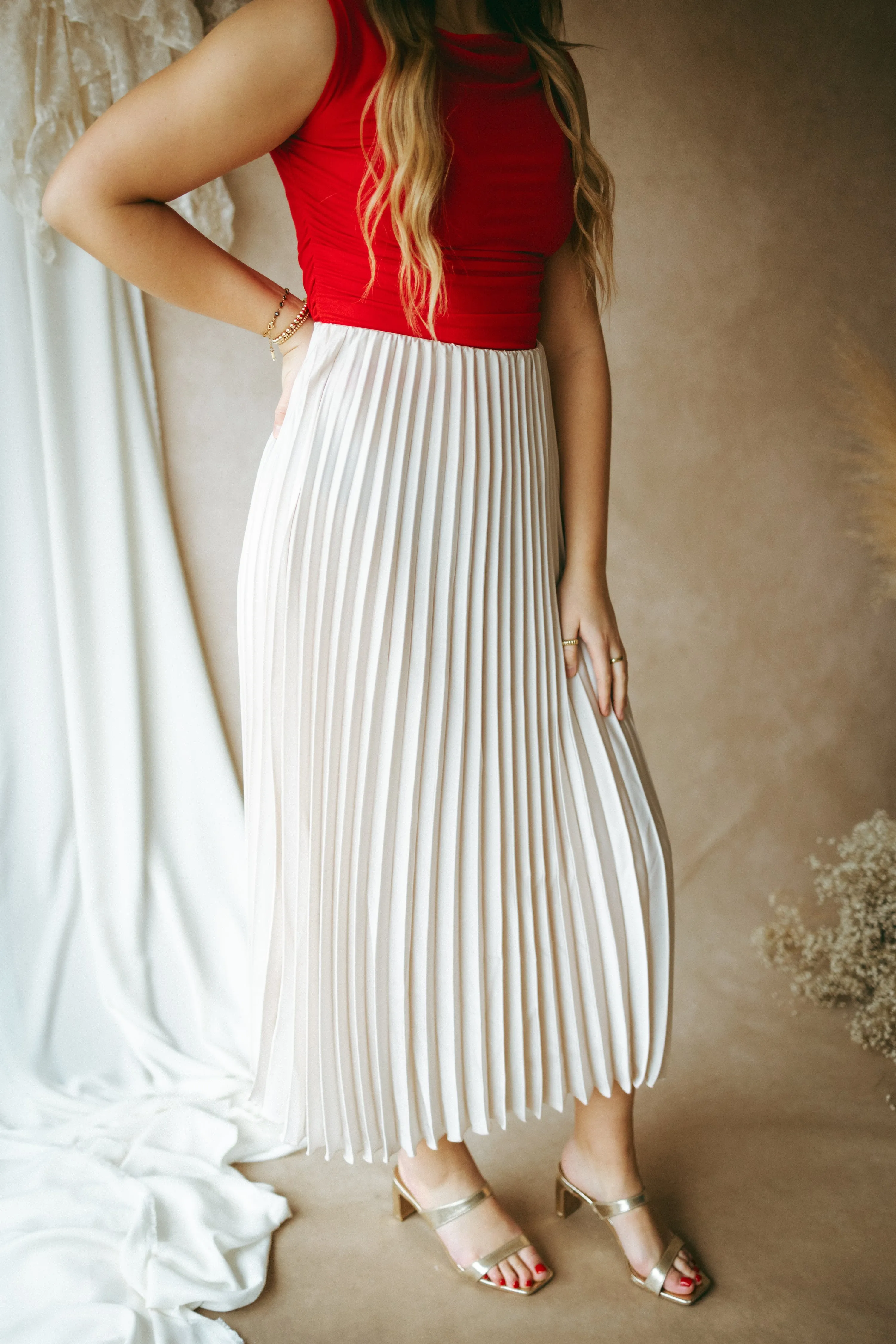 Pull On Pleated Maxi Skirt